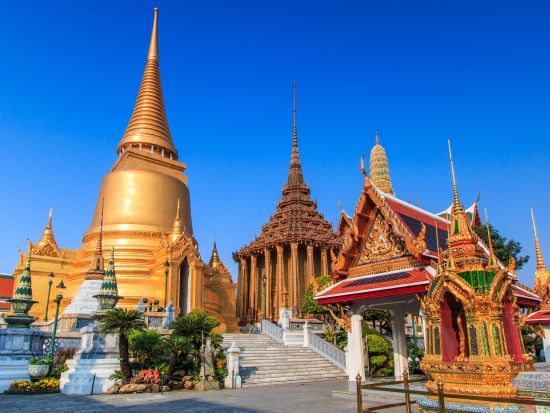 トゥクトゥク＆ボートで行く！バンコク3大寺院巡り半日観光ツアー＜午前／日本語ガイド／ホテルお迎え付き＞