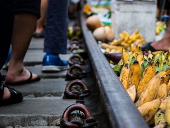 メークロン線路市場3