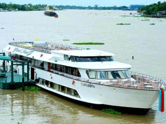 アユタヤ4大遺跡＆クルーズでゆったり巡るチャオプラヤー川観光ツアー　歴史と文化に触れる一日＜日本語ガイド／ランチビュッフェ＞