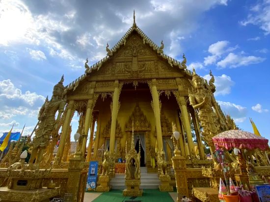 ピンクガネーシャのチャチュンサオ祈願めぐり　金運と健康と幸運を祈る旅＜日本語ガイド＞ by JTB