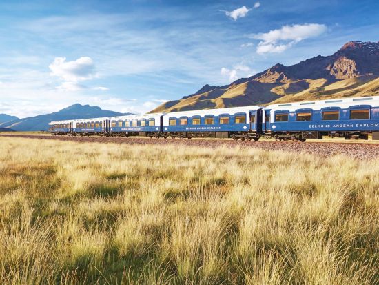 クスコ⇔アレキパ 豪華夜行列車アンデアン・エクスプローラ号 2泊3日の旅＜全食事込み／英語ガイド＞
