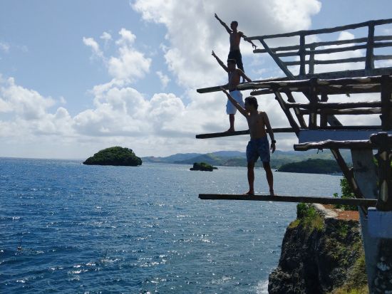 アイランドホッピングツアー　ボラカイ島のビーチ巡り！選べるランチ付き＜英語アシスタント／ボラカイ島発＞