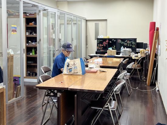 琉球漆器体験  自分だけのオリジナル作品を作ろう！ここでしかできない独自の技法を体験＜約60分／国際通りてんぶす那覇＞