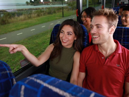 【空港シャトル】ニューアーク空港エクスプレス　バス乗車チケット