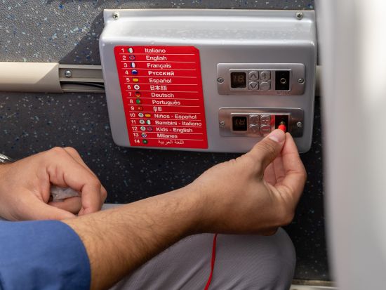 乗り降り自由！ミラノ"Hop-on Hop-off"観光バスチケット＜48時間パス／日本語オーディオガイド／ミラノ発＞