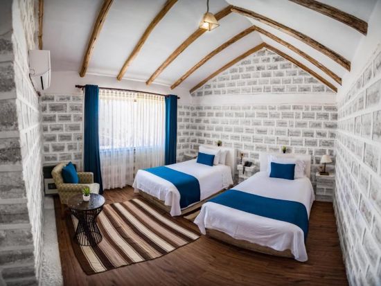 国内航空券付き！ウユニ塩湖2泊3日ツアー　たっぷり2日間観光＋朝日・夕日&星空観賞　塩ホテル宿泊プランあり＜貸切／日本語または英語ガイド／ラパス発着＞