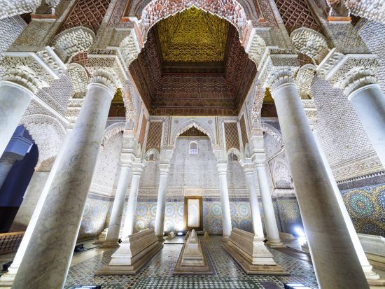 マラケシュ日帰り観光ツアー　ラクダ乗り体験付き＜混載または貸切／英語ガイド／カサブランカ発＞