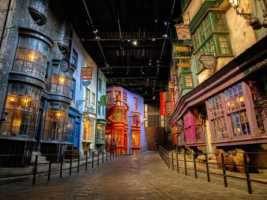 1_Diagon Alley
