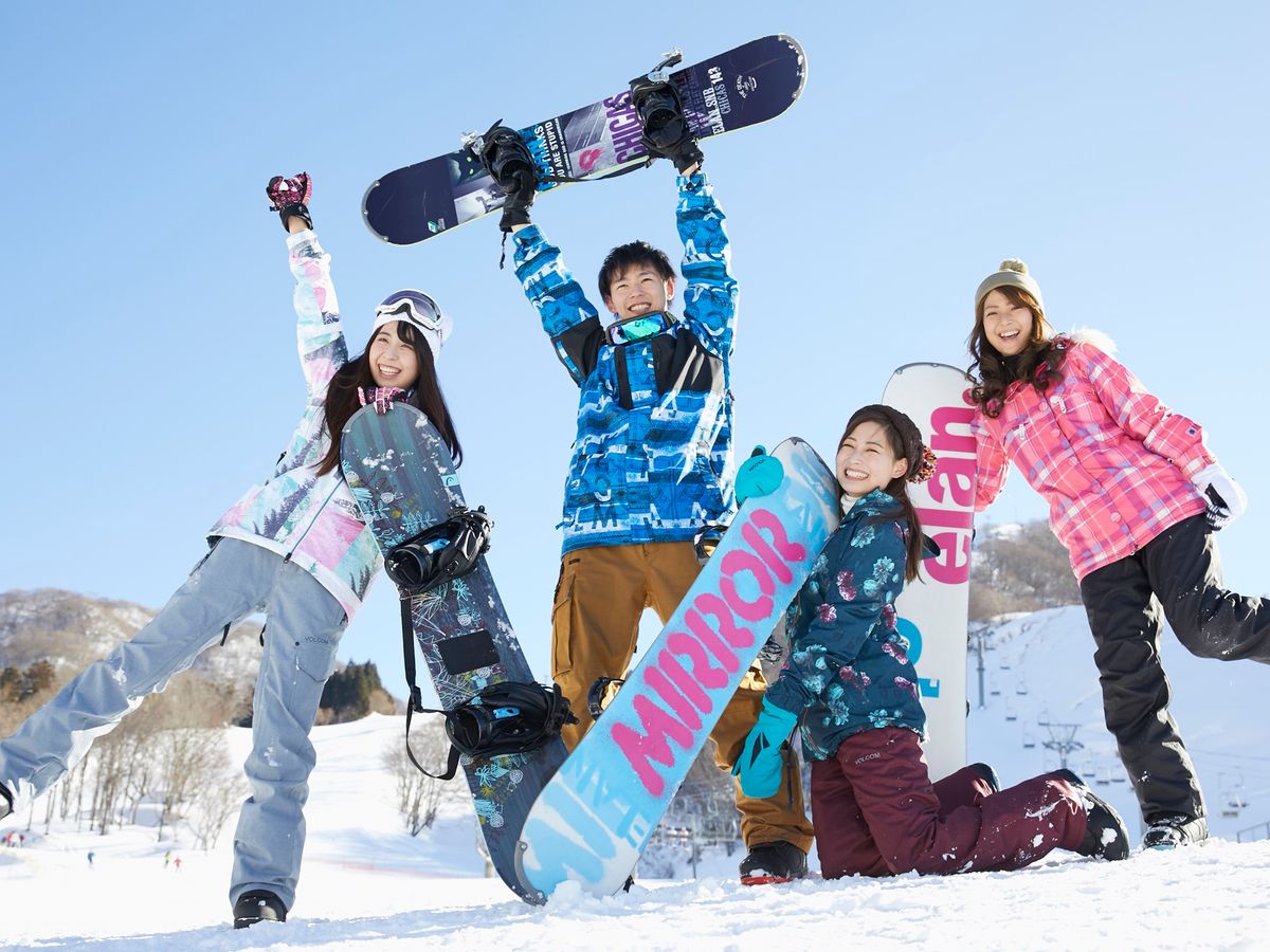 スノーボード5点！【大阪府と神戸市周辺配送可能】