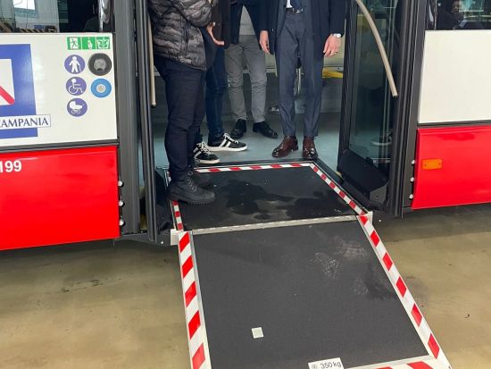 【空港シャトル】アリバス　バス乗車チケット