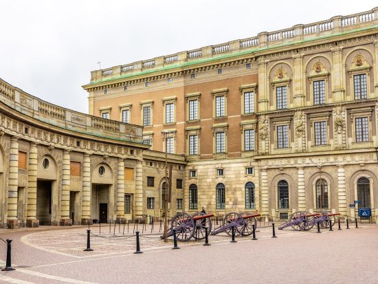 ストックホルムの見どころ満喫！ストックホルム1日／半日観光グランツアー＜英語ガイド／ランチ付き／送迎付き／少人数制／混載＞