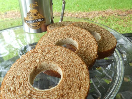 バウムシュトリーゼル（バウムクーヘン）作り体験　ハワイの人気バウムクーヘンブランド「バウムクーヘン・ファーム」の農園内で、気軽にできるお菓子作り体験♪