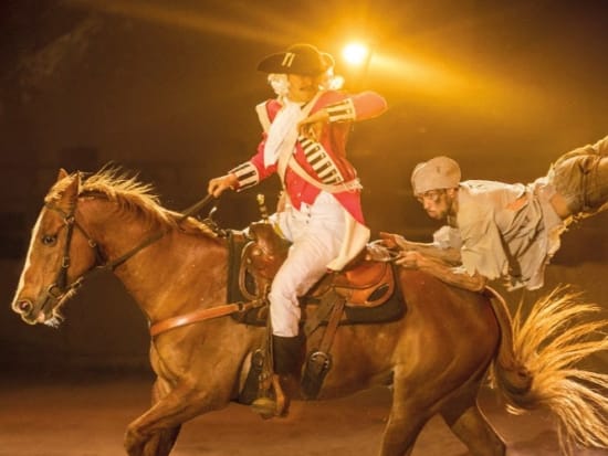 オーストラリアン・アウトバック・スペクタキュラー（Australian Outback Spectacular）3コースディナーショー＜ゴールドコースト＞