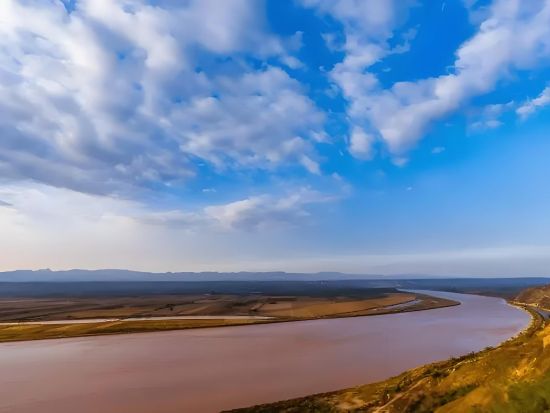 西安からガイド同乗で高速鉄道にて函谷関へ行く日帰りツアー『キングダム』ゆかりの地をじっくり観光！＜貸切／往復新幹線付／日本語ガイド／河南料理／西安発＞