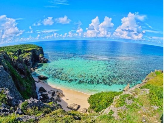 島内ツアー 島在住のガイドと巡るレンタカー・バス移動不要のお手軽ツアー お写真無料プレゼント！＜半日／送迎付き／与那国島＞
