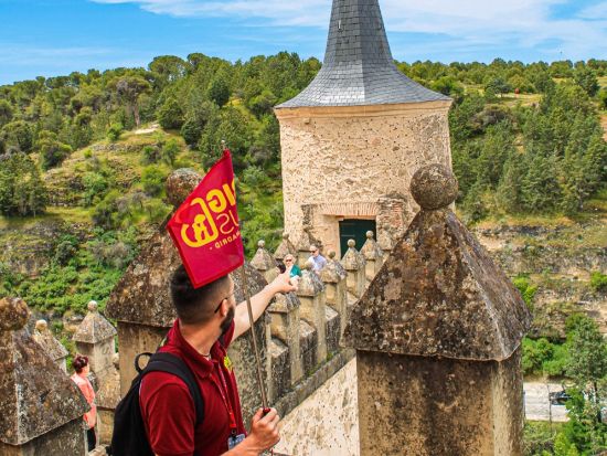 古都トレド 2階建てオープントップバスツアー　歴史的な名所をめぐる ＜セゴビア訪問付きプランあり／英語ガイド／マドリード発＞