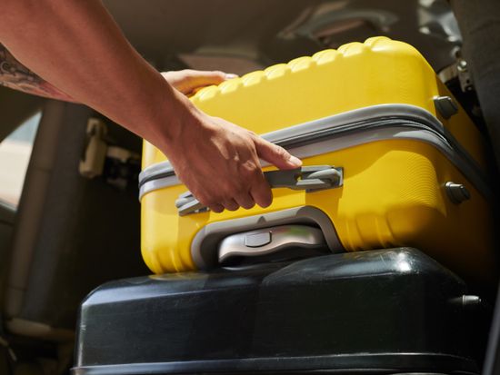 Airport AdobeStock_616737388