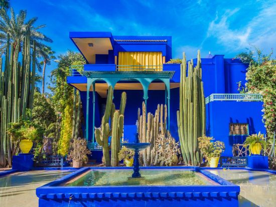 マジョレル庭園＋5つのスークめぐり半日ツアー＜混載／英語ガイド／入場料込／マラケシュ発＞