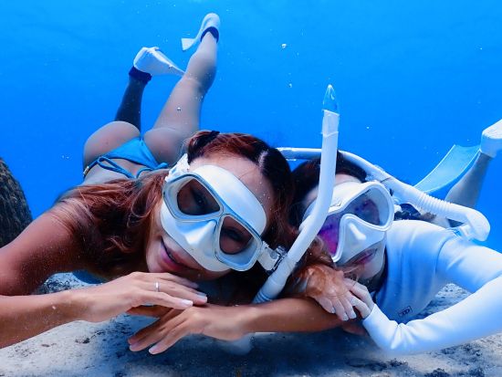 【貸切】スキンダイビング 初心者の方も経験者の方も大歓迎！海の中を深く潜り、海洋生物やサンゴ礁を間近で楽しむコース＜8歳から参加OK／宮古島or伊良部島＞