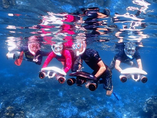 水中スクーター スキンダイビング　海中での探検がより楽しく、爽快感のあるマリンアクティビティ＜4名様までの完全貸切／10歳から参加OK／宮古島or伊良部島＞