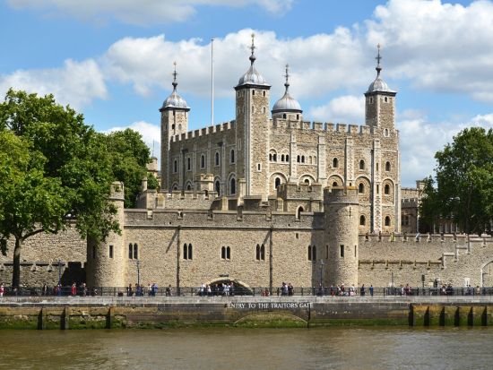 ロンドン半日ウォーキングツアー　徒歩で行くサスティナブル旅　ボート乗船選択可　ロンドンアイまたはロンドン塔チケット付プランあり＜日本語／午前＞ by [みゅう]