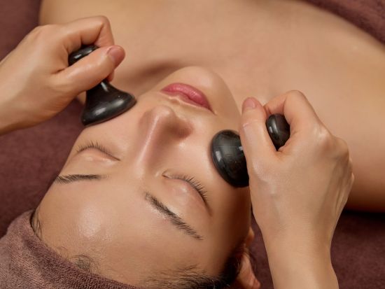 O HUI＆WHOO Spa「オフィスパ」　高級韓国コスメを贅沢に使用したエステを体験！韓国人気女優や海外セレブも通う実力派スパ＜日本語OK／明洞駅徒歩2分＞