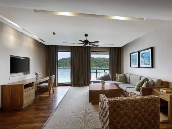 レダン島2泊3日宿泊パッケージ　専用ジェットで行く5つ星リゾート「The Taaras Beach & Spa Resort」＜食事付き／クアラルンプール発＞