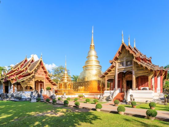 【貸切】チェンマイ寺院巡り観光ツアー　ドイステープ寺院＋定番4大寺院＜1日／送迎／日本語ガイド／昼食＞