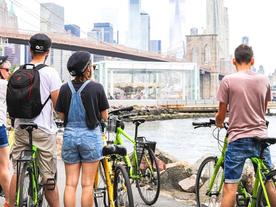Brooklyn Bridge Bike Rental 1