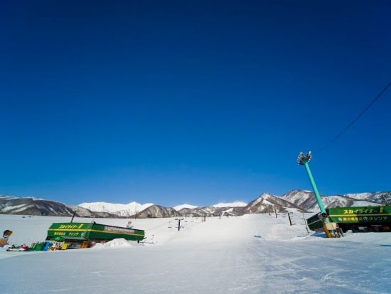 【現地購入よりお得】栂池マウンテンリゾート（栂池高原スキー場） リフト1・2・3日券+ギア ＜ウェアレンタル付プランあり／12月27日～3月31日／長野県＞