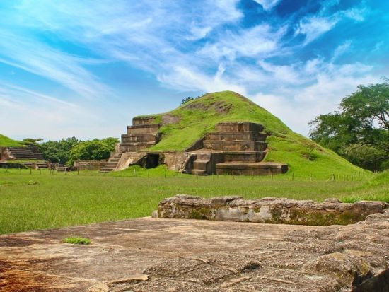マヤ遺跡1日ツアー　ホヤデセレン遺跡＋サンアンドレス遺跡＋サンタアナ＋タズマル遺跡を訪問！＜英語ガイド／サンサルバドル発＞