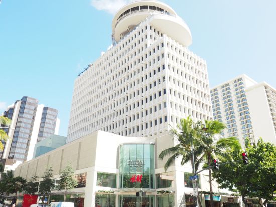 ハワイ・パームス・イングリッシュスクール　キッズ＆キンダーガーデンプログラム　英語レッスン＋アクティビティ＜4～12歳／半日・1日／ワイキキ・ビジネスプラザ内＞