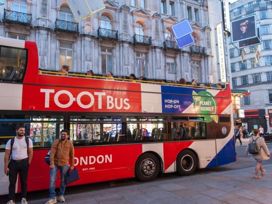 ロンドン夜景バスツアー＜1.5時間／コベントリー発＞ by TootBus