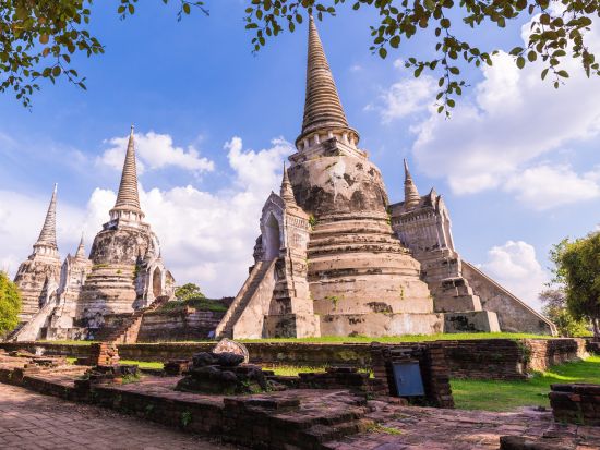 貸切観光チャーター　アユタヤ観光を自由にカスタマイズ　選べる6時間または8時間＜1～9名／ガイド無し／現地語ドライバー＞