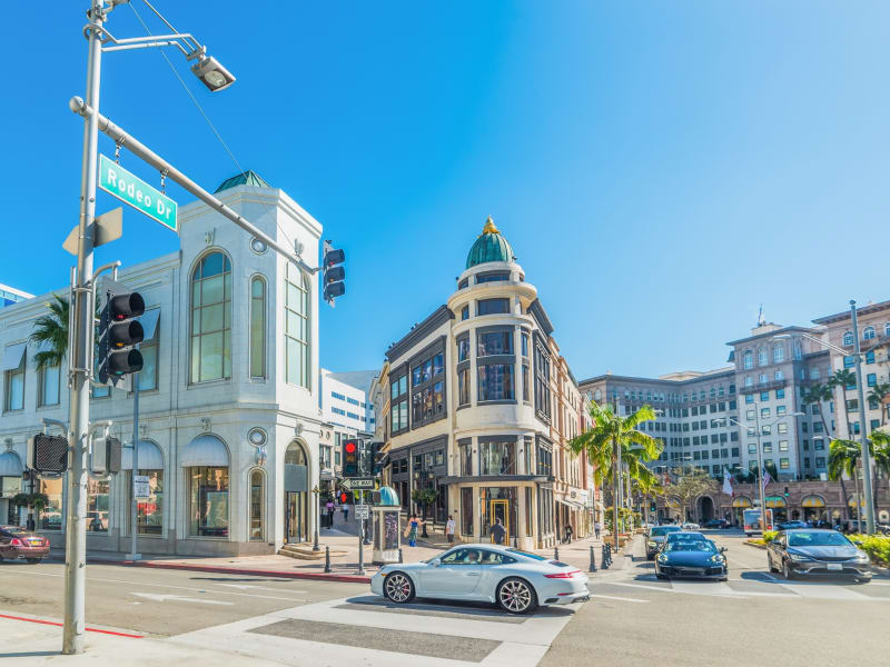 USA_California_Los Angeles_Beverly Hills_Rodeo Drive_shutterstock_2391663563