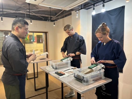 和包丁の研ぎ・柄つけ体験 世界に1つだけのオリジナル包丁を製作＜約1時間30分～2時間／京都＞by 刃物屋 平囲