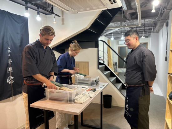 和包丁の研ぎ・柄つけ体験 世界に1つだけのオリジナル包丁を製作＜約1時間30分～2時間／京都＞by 刃物屋 平囲