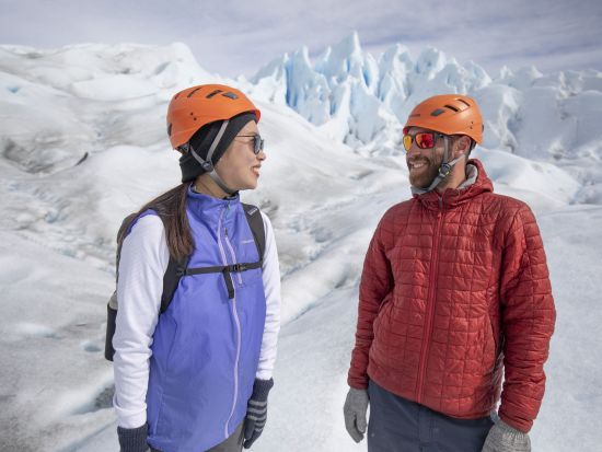 ペリト・モレノ氷河ハイキング　パタゴニアで有名なミニトレッキング ＜7～5月／英語ガイド／エル・カラファテ発＞