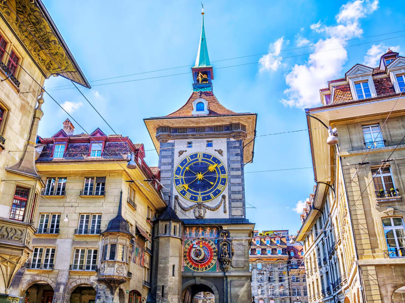 Switzerland_Bern_Zytglogge_AdobeStock_296675952