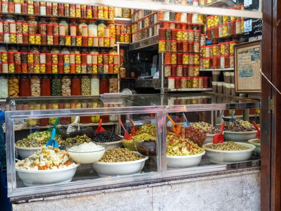 フェズ旧市街観光ツアー　歴史と文化が息づく世界遺産の街へ！半日 or 終日プランあり＜貸切／英語ガイド／フェズ発＞