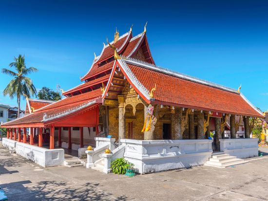 Wat Mai Suwannaphumaham_AdobeStock_249086781