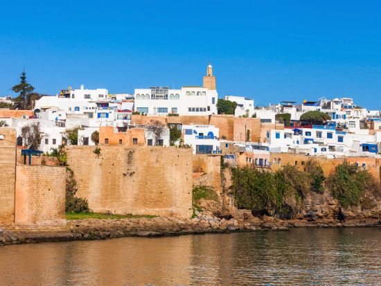 ラバト日帰りツアー　ウダイヤのカスバ＋王家の霊廟などを訪問＜貸切／英語ガイド／フェズ発＞