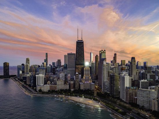 DJI_0030-3 Skyline_2560