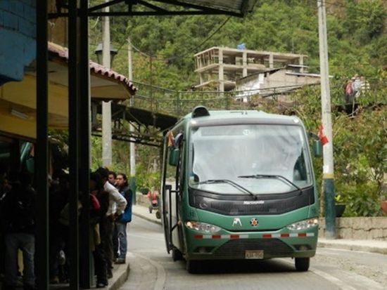 アグアスカリエンテス → マチュピチュ　片道シャトルバス by Tiqets