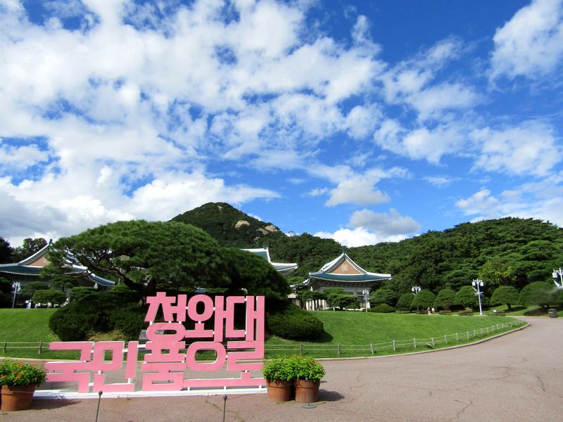 pixta_118638948_M (1)
