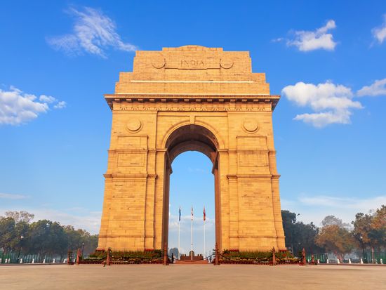 India_New Delhi_India Gate_AdobeStock_327898304