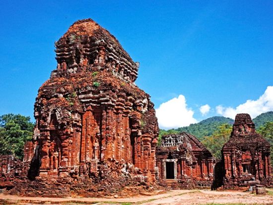 0201125723_5e34f72335615