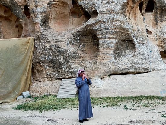 アマリン・ベドウィン・キャンプで楽しむ伝統的なベドウィン料理＋砂丘から星空観察＜英語ガイド／ペトラ発＞【地域コミュニティ支援企画】