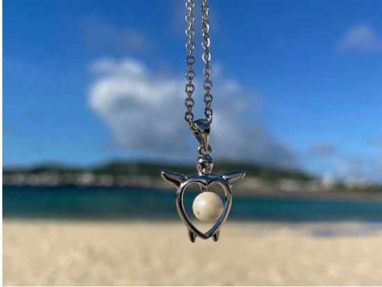 真珠取り出し体験 どんな真珠がでるかはお楽しみ！今話題の本物の真珠を取り出せる特別な体験＜30分／那覇市＞