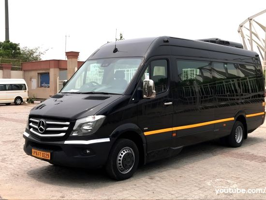 【空港送迎】デリー空港（インディラ ガンディー 国際空港）⇔デリー市内 *ハイクラス車プランあり＜貸切／日本語ガイド＞